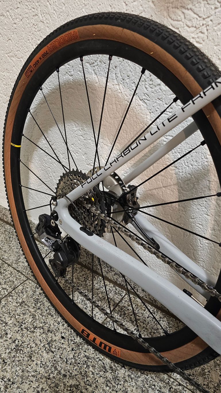 Używany Corratec Allroad Shimano GRX Di2 2021 Road & Gravel — zdjęcie 5 z 13