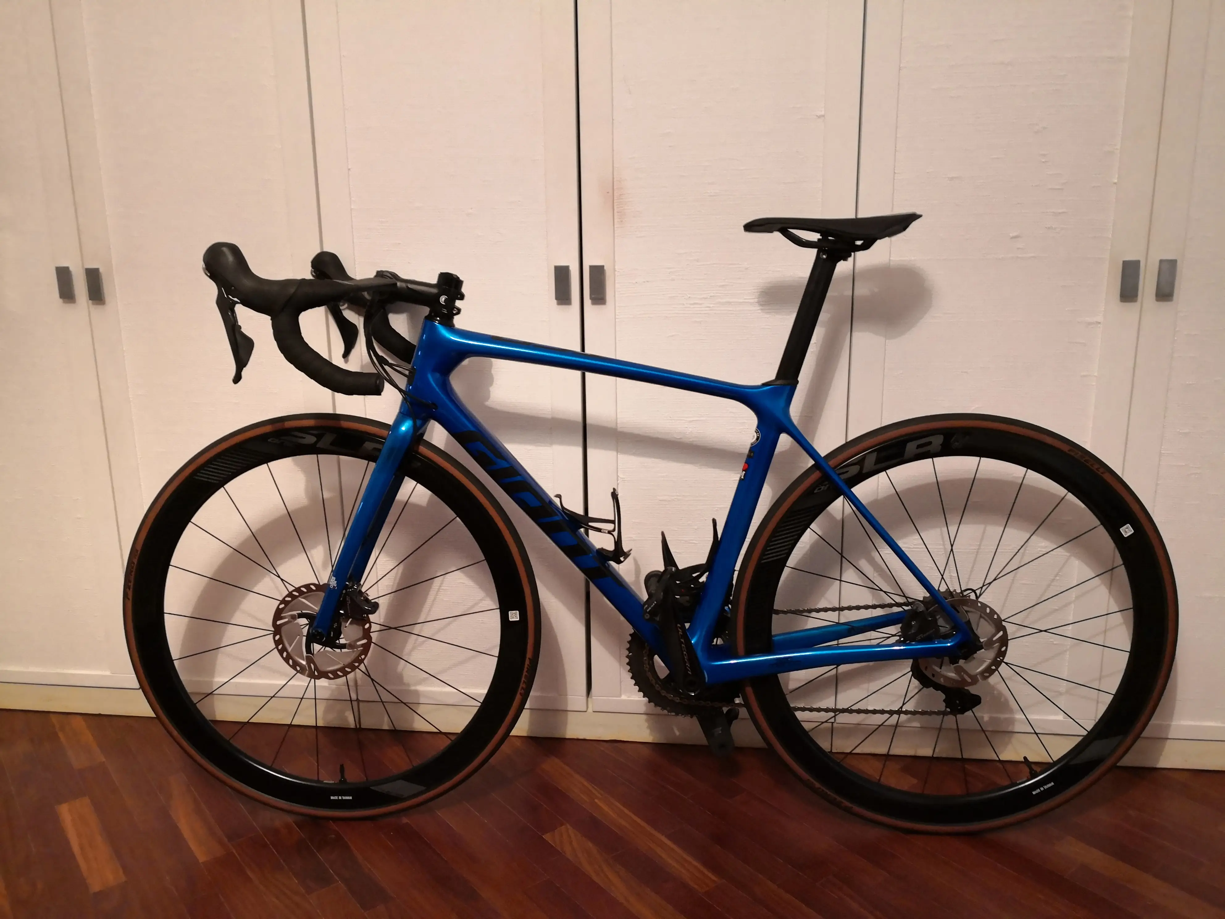 Tcr advanced pro 2 disc kom best sale 2020