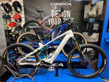 Tweedehands Orbea WILD M-TEAM 2025 2025 Mountainbike — afbeelding 7 van 7