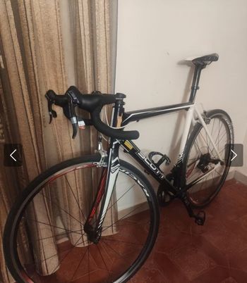 Used Scott Addict R2 2015 Road & Gravel