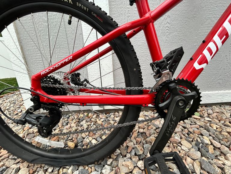 Used Specialized Rockhopper Elite 2022 2022 Mountainbike, Red, 29 — image 4 of 4
