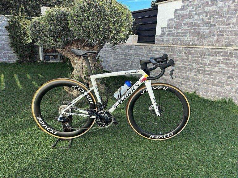 Used Specialized S-Works Tarmac SL8 LTD 2025 2025 Road & Gravel — image 2 of 9