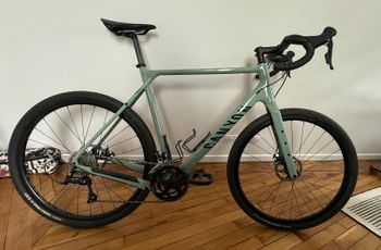 Used Canyon Grizl 5 2024 2024 Road & Gravel — image 1 of 4