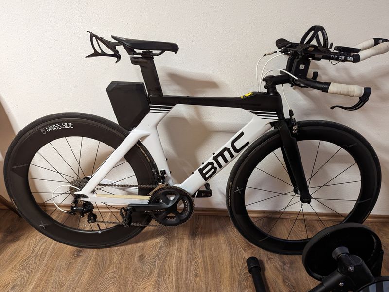 Used BMC TIMEMACHINE 02 TWO 2019 2019 Road & Gravel