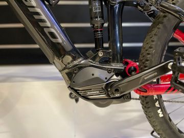 Megamo CRAVE AL 10 2022 Mountainbike usato, Rosso — immagine 3 di 6