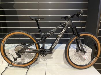 Used Megamo NATIVE 20 2025 2025 Mountainbike, Black, 29 — image 2 of 9