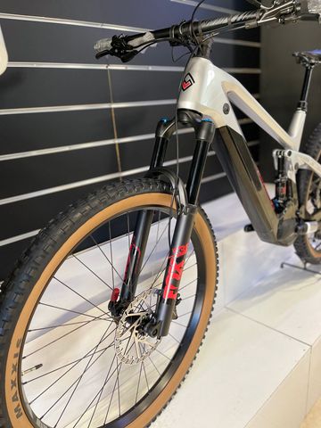 Megamo CEAVE CRB 05 2024 Mountainbike d'occasion — image 4 sur 6
