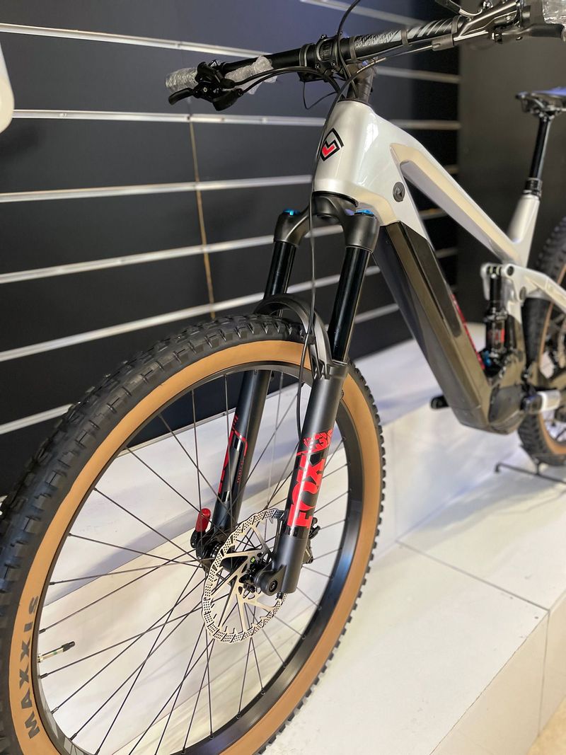 Megamo CEAVE CRB 05 2024 Mountainbike d'occasion — image 4 sur 6