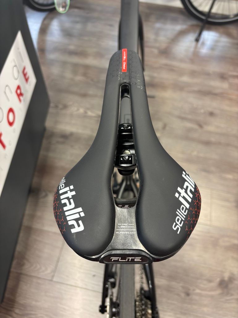 Brugt Cannondale Supersix Shimano Ultegra 2024 Road & Gravel — billede 7 af 8