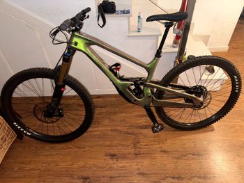 Cannondale Jekyll 1 2022 Mountainbike usato, Verde — immagine 2 di 4