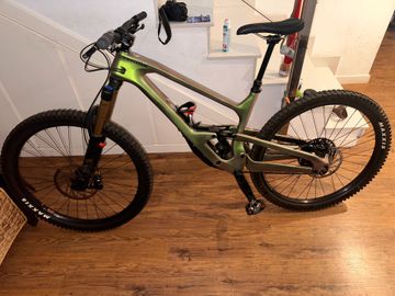 Cannondale Jekyll 1 2022 Mountainbike d'occasion — image 2 sur 4