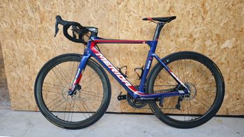 Used Merida REACTO DISC TEAM-E 2018 2018 Road & Gravel, Blue — image 2 of 10