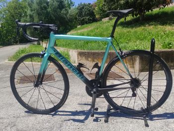 Used Bianchi Specialissima 2018 2018 Road & Gravel, Green — image 3 of 8