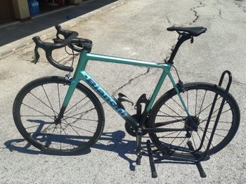 Used Bianchi Specialissima 2018 2018 Road & Gravel, Green — image 8 of 8