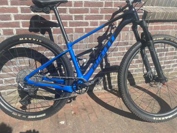 Tweedehands Giant XTC, Advanced 29 3 2022 2022 Mountainbike — afbeelding 9 van 9
