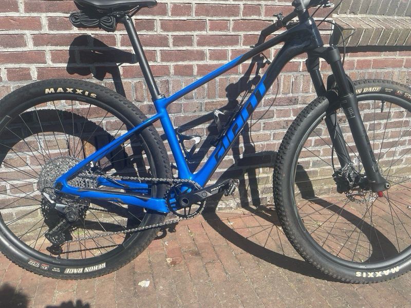 Tweedehands Giant XTC, Advanced 29 3 2022 2022 Mountainbike — afbeelding 9 van 9