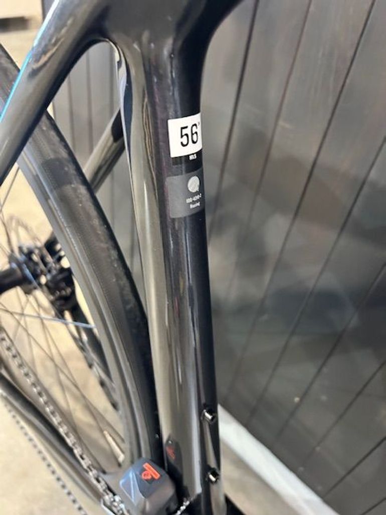 Used Trek Émonda SL 6 Pro Di2 2023 2023 Road & Gravel, Black — image 3 of 16