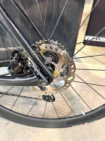 Used Trek Émonda SL 6 Pro Di2 2023 2023 Road & Gravel, Black — image 13 of 16