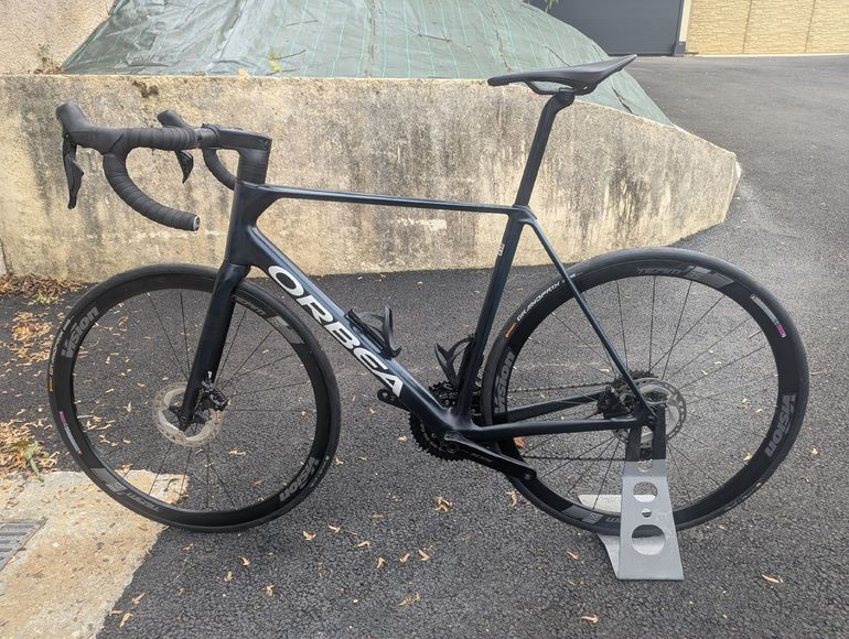 Brugt Orbea ORCA M30iLTD PWR 2024 2024 Road & Gravel — billede 2 af 11