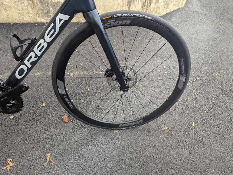 Used Orbea ORCA M30iLTD PWR 2024 2024 Road & Gravel, Blau — image 8 of 30