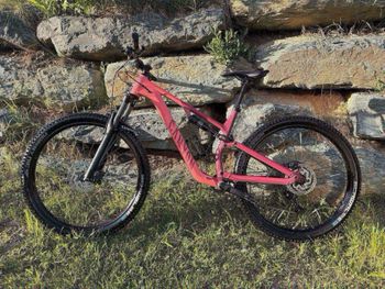 Used Canyon Neuron 5 2024 2024 Mountainbike, Red, 27.5, 29 — image 2 of 18