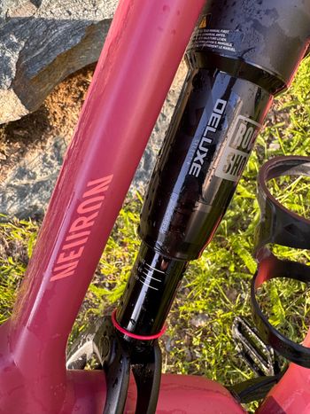 Used Canyon Neuron 5 2024 2024 Mountainbike, Red, 27.5, 29 — image 7 of 18