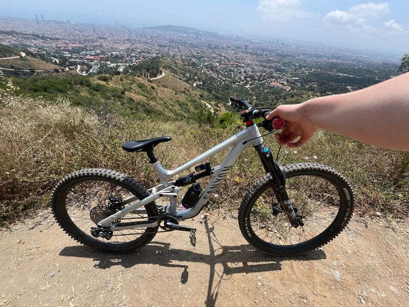 Używany Canyon Torque Mullet AL 7 2024 2024 Mountainbike — zdjęcie 6 z 9