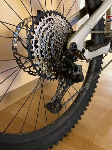 Używany Canyon Torque Mullet AL 7 2024 2024 Mountainbike — zdjęcie 9 z 9
