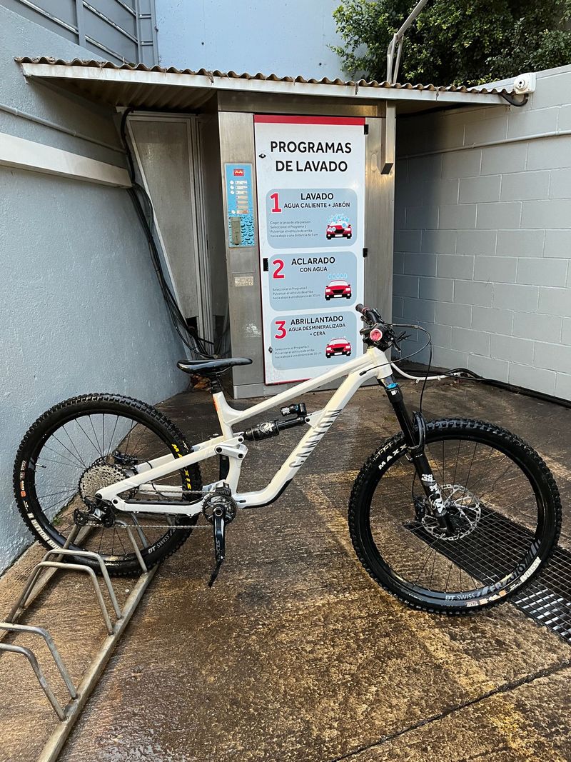 Używany Canyon Torque Mullet AL 7 2024 2024 Mountainbike — zdjęcie 3 z 9
