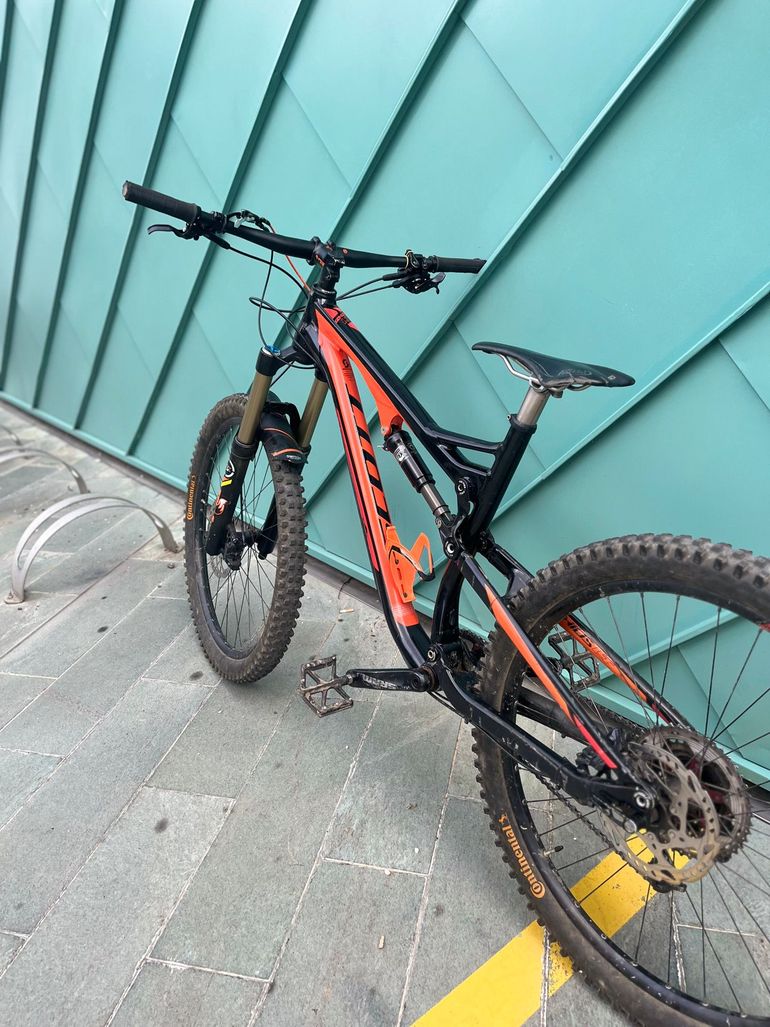 Used Scott Lt 720 2019 Mountainbike, Red — image 2 of 6