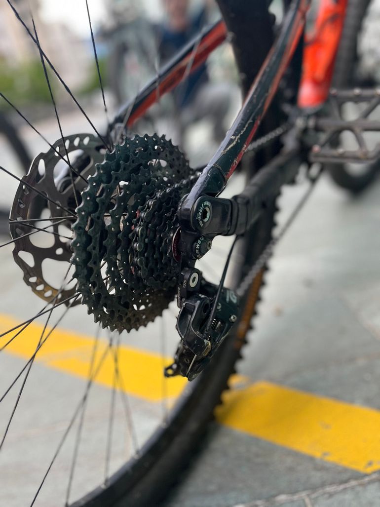 Used Scott Lt 720 2019 Mountainbike, Red — image 6 of 6