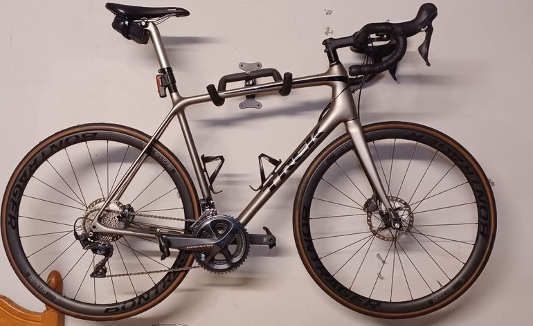 Brugt Trek Émonda SL 6 Disc 2019 2019 Road & Gravel — billede 1 af 10