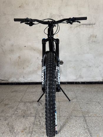 Canyon Spectral 29 CF 7 2022 2022 Mountainbike usato, Nero — immagine 7 di 12