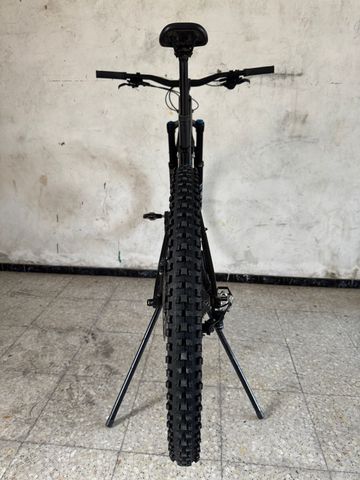 Tweedehands Canyon Spectral 29 CF 7 2022 2022 Mountainbike — afbeelding 6 van 12