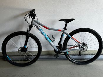Used Carver Strict 120 2018 Mountainbike, Light Gray — image 1 of 4