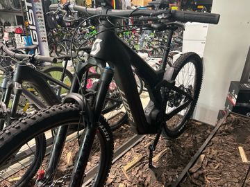 Tweedehands Scott Patron eRIDE 900 2024 2024 Mountainbike — afbeelding 2 van 8