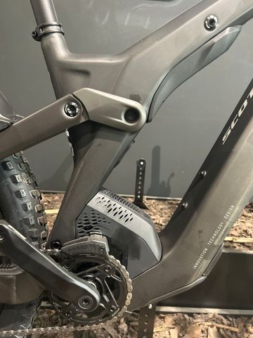 Tweedehands Scott Patron eRIDE 900 2024 2024 Mountainbike — afbeelding 5 van 8