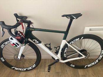 Used 3T Exploro SRAM Red eTap AXS 2024 Road & Gravel