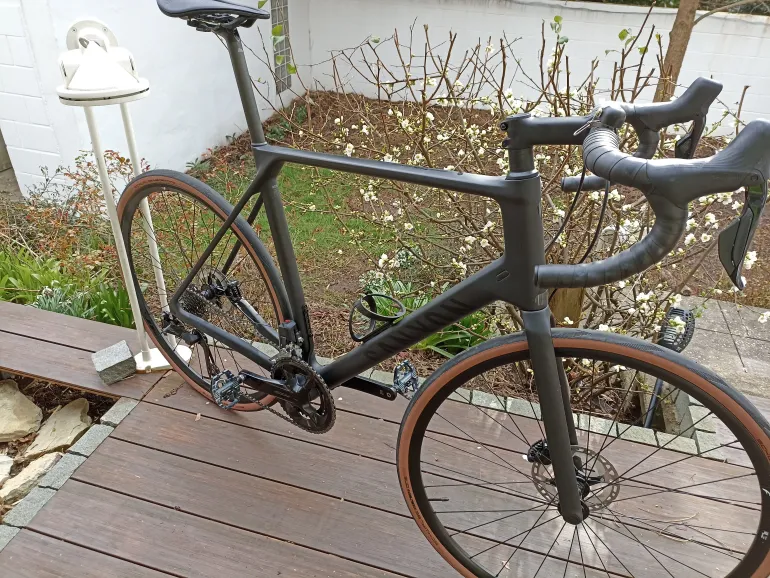 Used Canyon Endurace CF 7 Di2 2023 Road & Gravel — image 2 of 5