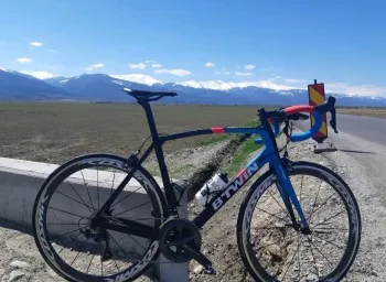 Used B’TWIN ULTRA 920 CF 2018 Road & Gravel, Black — image 2 of 6
