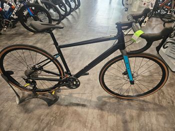 BMC, Road Machine AL X 2 Black/Turquoise XS