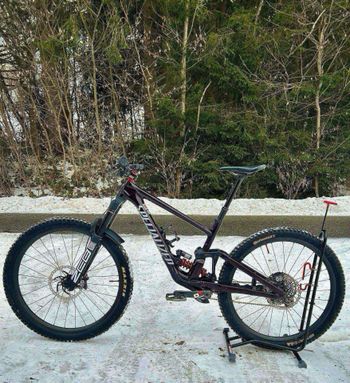 Specialized Enduro Expert 2020 2020 Mountainbike de segunda mano, Rojo — imagen 2 de 9