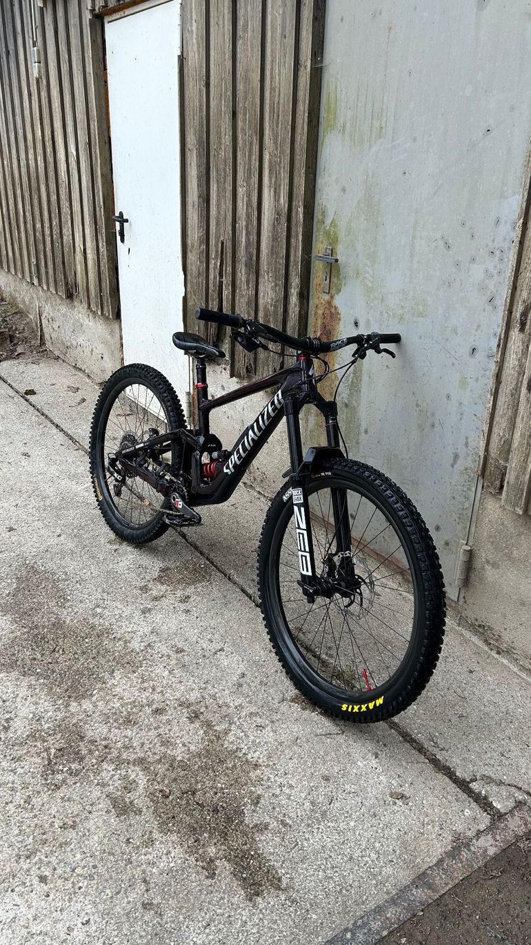 Specialized Enduro Expert 2020 2020 Mountainbike de segunda mano, Rojo — imagen 3 de 9