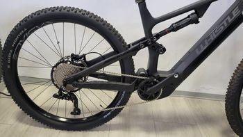 Käytetty Whistle B-RUSCH C4.2 2023 Mountainbike — kuva 3 / 3