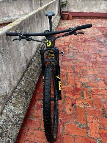 Used Scott Spark RC 900 Comp 2021 2021 Mountainbike, Black, 29 — image 4 of 6