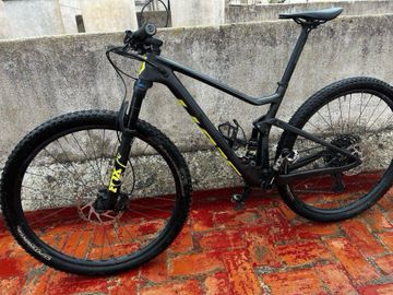 Used Scott Spark RC 900 Comp 2021 2021 Mountainbike, Black, 29 — image 2 of 6