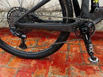 Used Scott Spark RC 900 Comp 2021 2021 Mountainbike, Black, 29 — image 3 of 6