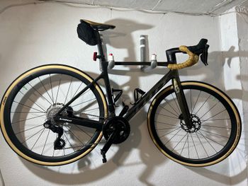 Gebrauchtes Scott Addict RC 40 2024 2024 Road & Gravel, Grün — Bild 25 von 42