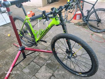 Tweedehands Cannondale F-Si Carbon 2 2018 2018 Mountainbike — afbeelding 2 van 12