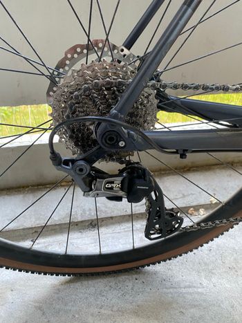 Used CUBE CROSS RACE PRO 2024 2024 Road & Gravel, Light Gray — image 8 of 8